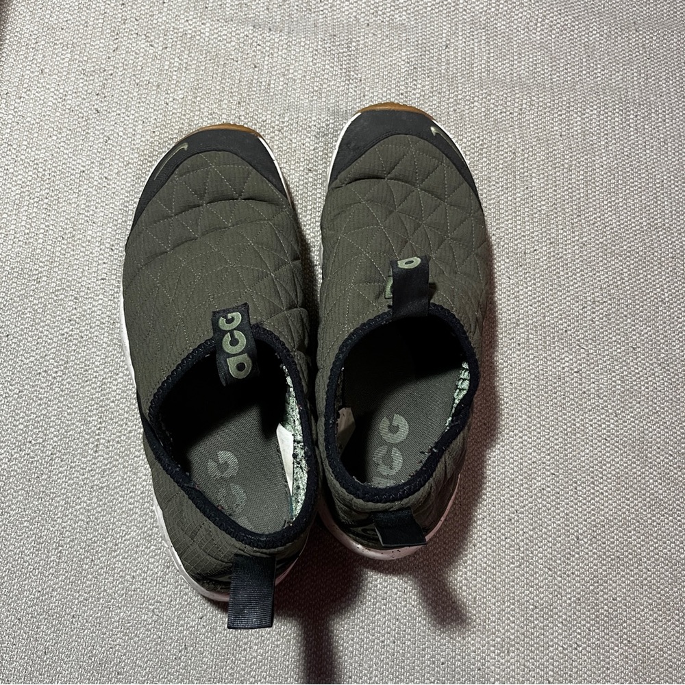 Nike ACG slip ons
